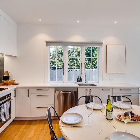 Gem On Gillean - Havelock North Holiday Home エクステリア 写真