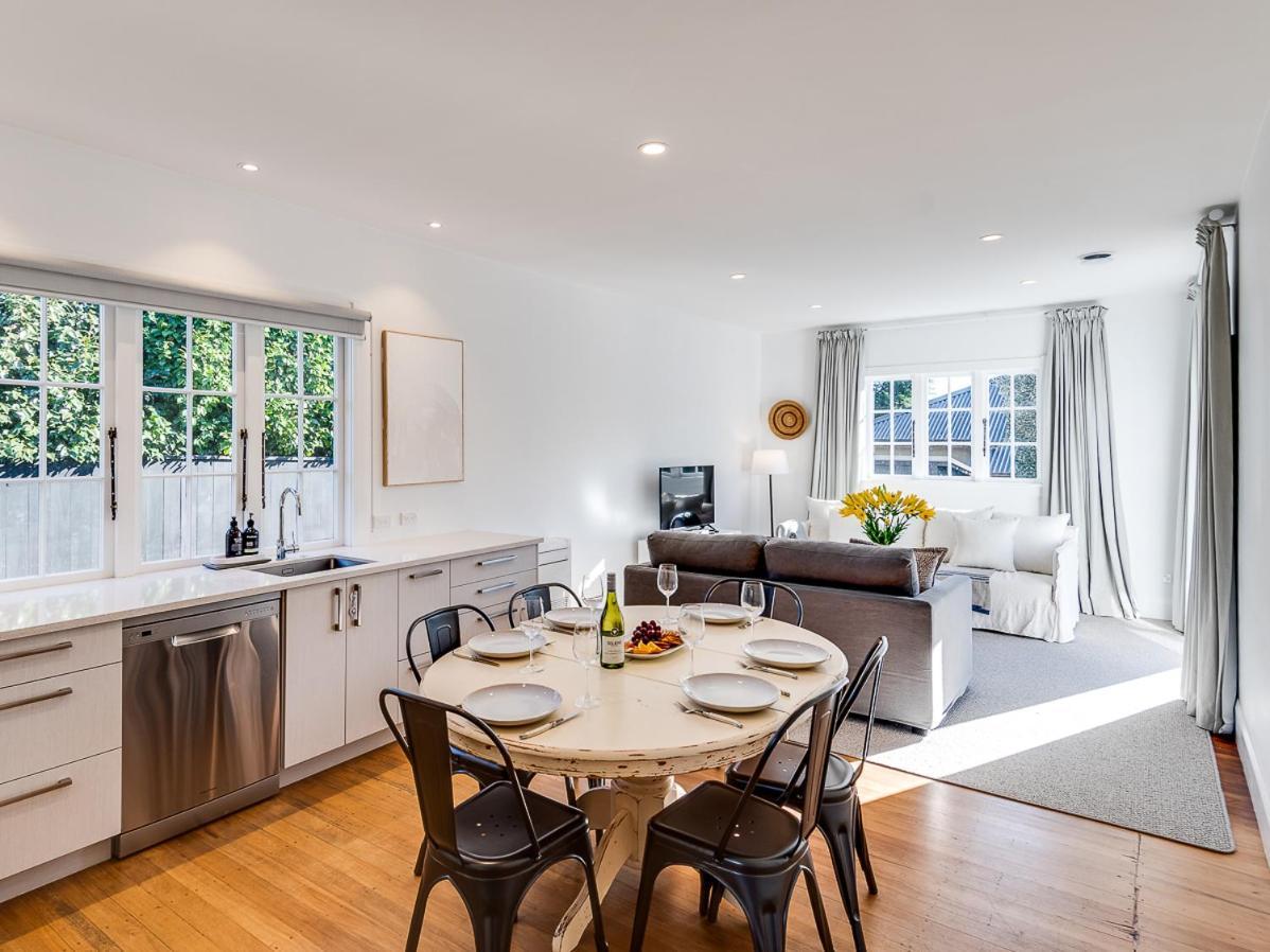 Gem On Gillean - Havelock North Holiday Home エクステリア 写真